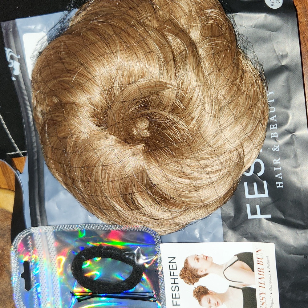 Set Of Hair Extensions - Picture 6 of 14